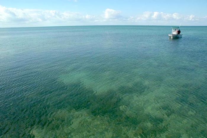 Boat on Biscayne Bay, Biscayne National Park/NPS Boat on Biscayne Bay, Biscayne National Park/NPS