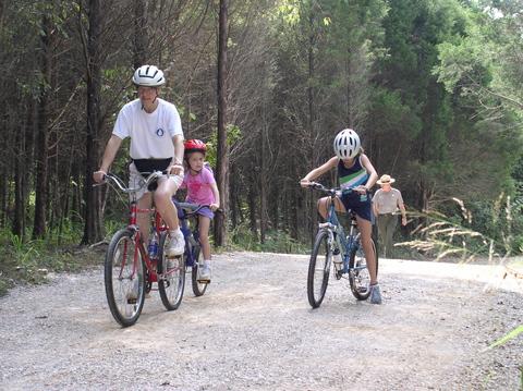 mammoth cave bike trails