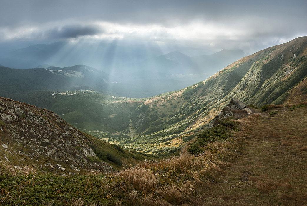 The Carpathian National Nature Park (NNP), the first and largest protected area in Ukraine, is home to dense primeval forests, glacial reservoirs, fast-flowing rivers / Wikipedia