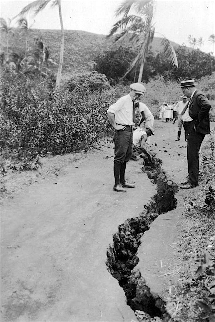 Road damage from earthquake associated with 1924 eruption/USGS