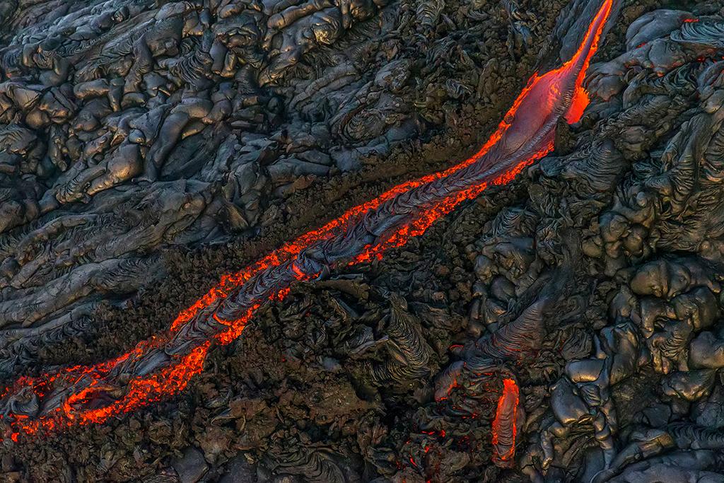 A ribbon of lava, Hawai'i Volcanoes National Park / Rebecca Latson