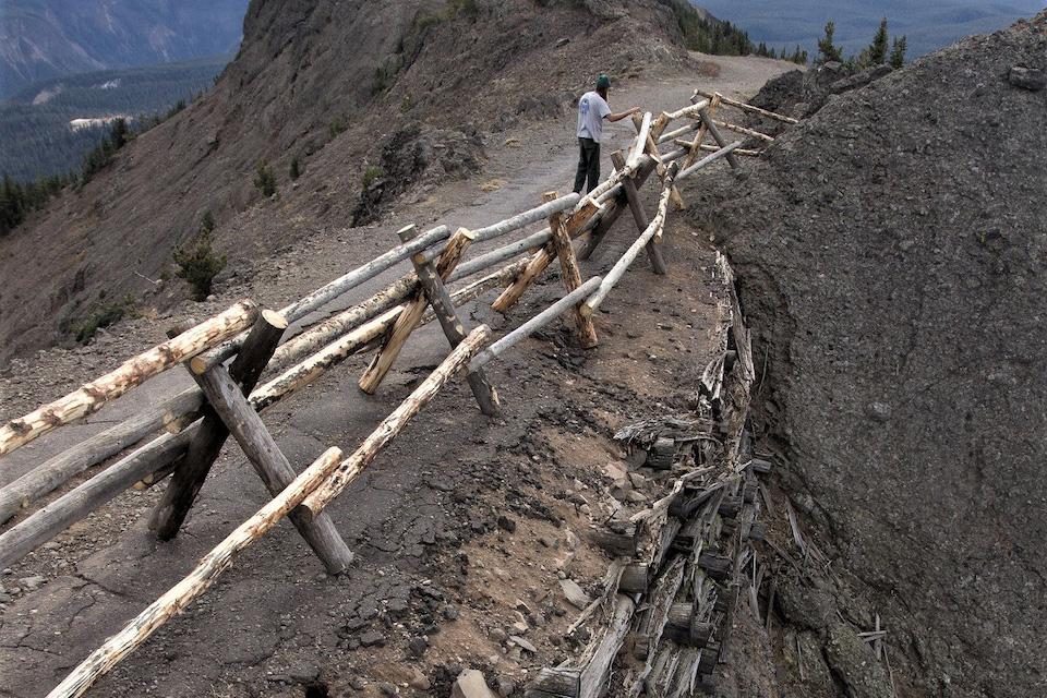 Temporary Closures Coming To Mount Washburn In Yellowstone National Park Per